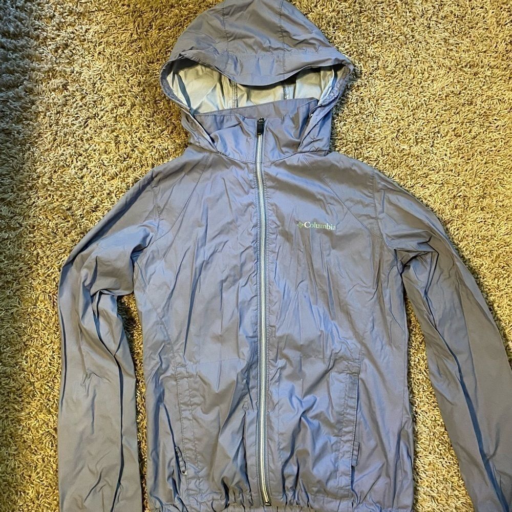 Columbia windbreaker purple size S